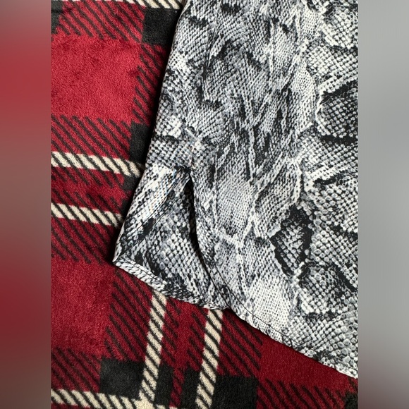 Massimo Shift Dress Gray Snake Print Sleeveless Button Down Blouse - Picture 6 of 12